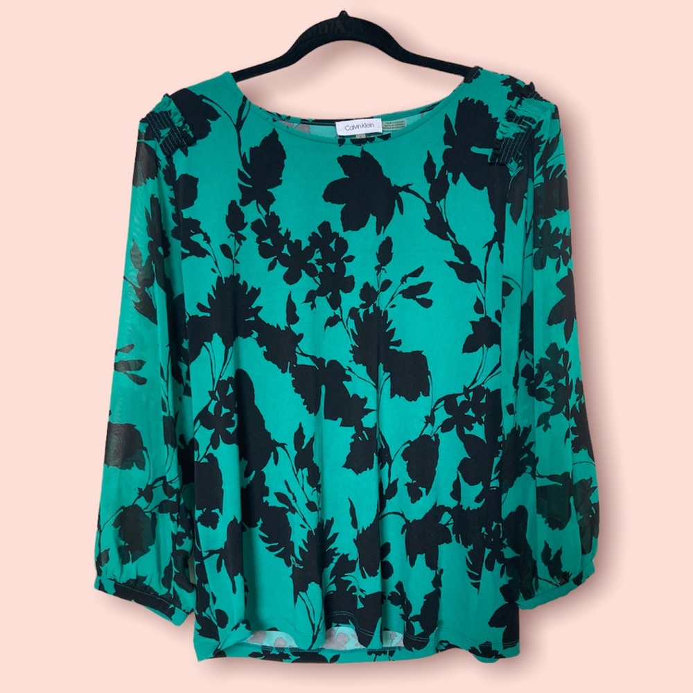 Green Calvin Klein blouse with floral print - size Large
